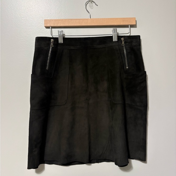 Judith & Charles Dresses & Skirts - Judith & Charles Black Suede Lined Mini Skirt